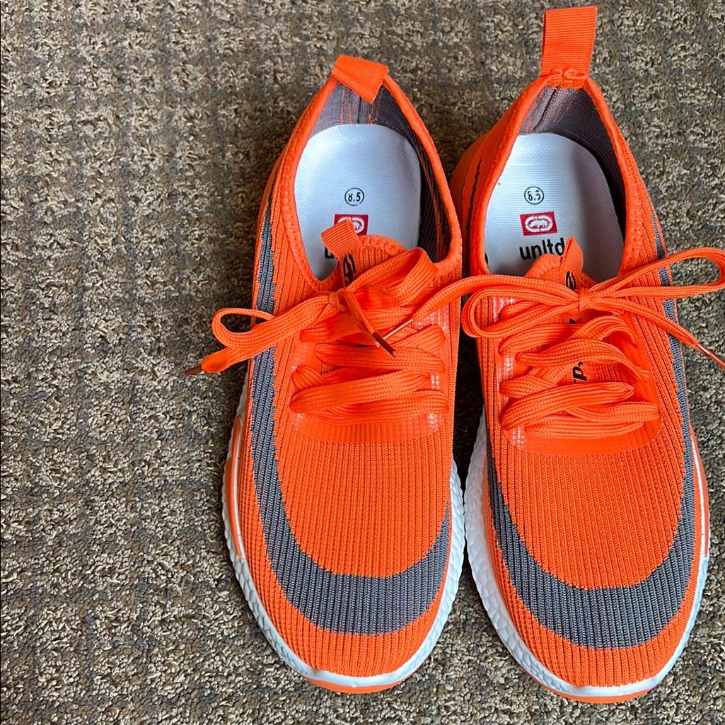 Brand New  Ecko Unlimited Mens Athletic Sport Sneakers  Orange  85